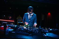 Extraño Weys a la sala Apolo de Barcelona 